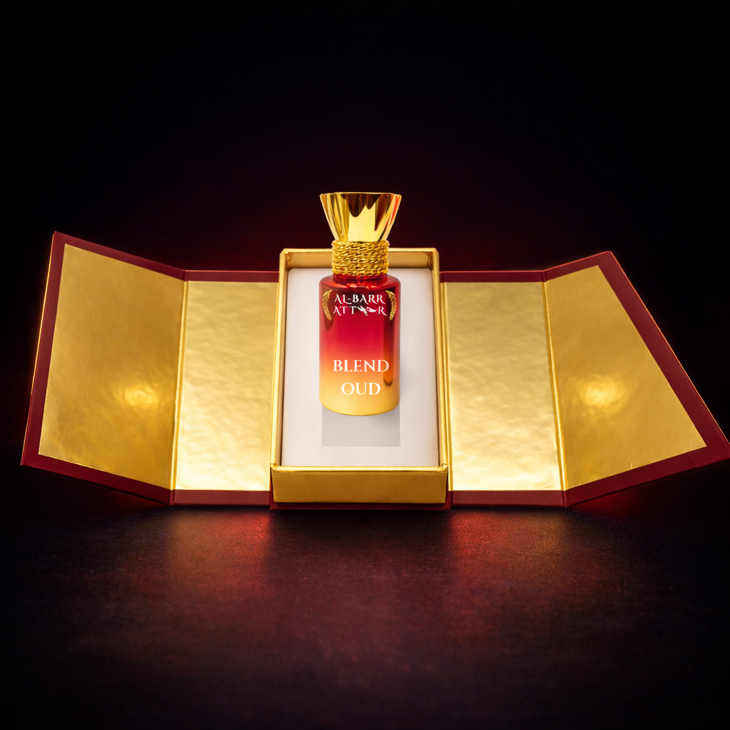 Blend Oud – A Refined Non-Alcoholic Attar with Deep Luxury Character